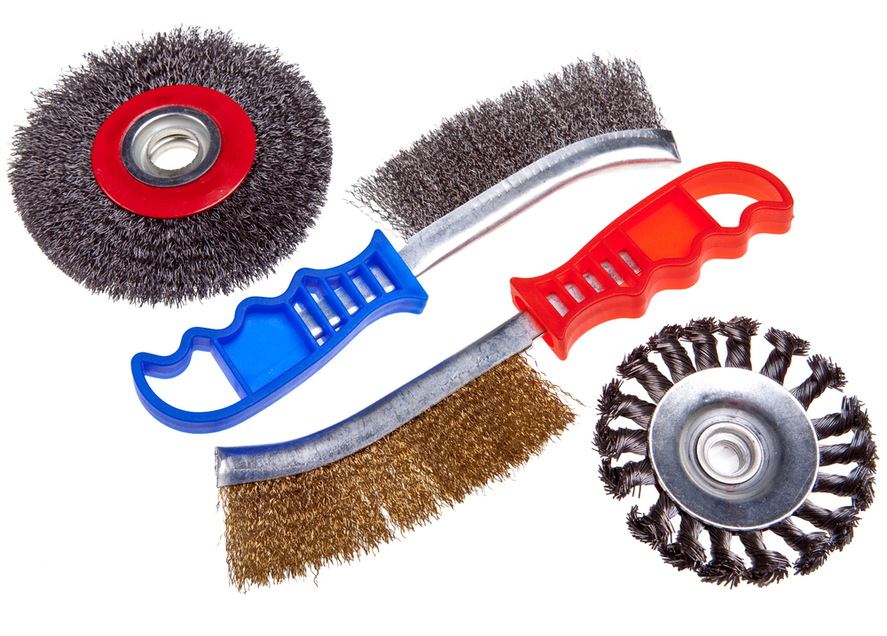 鋼絲刷在金屬機械清潔中的應用